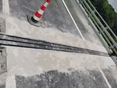 岭口镇伸缩缝更换后浇筑材料快速结构修补料速砼的产品特点及施工流程​